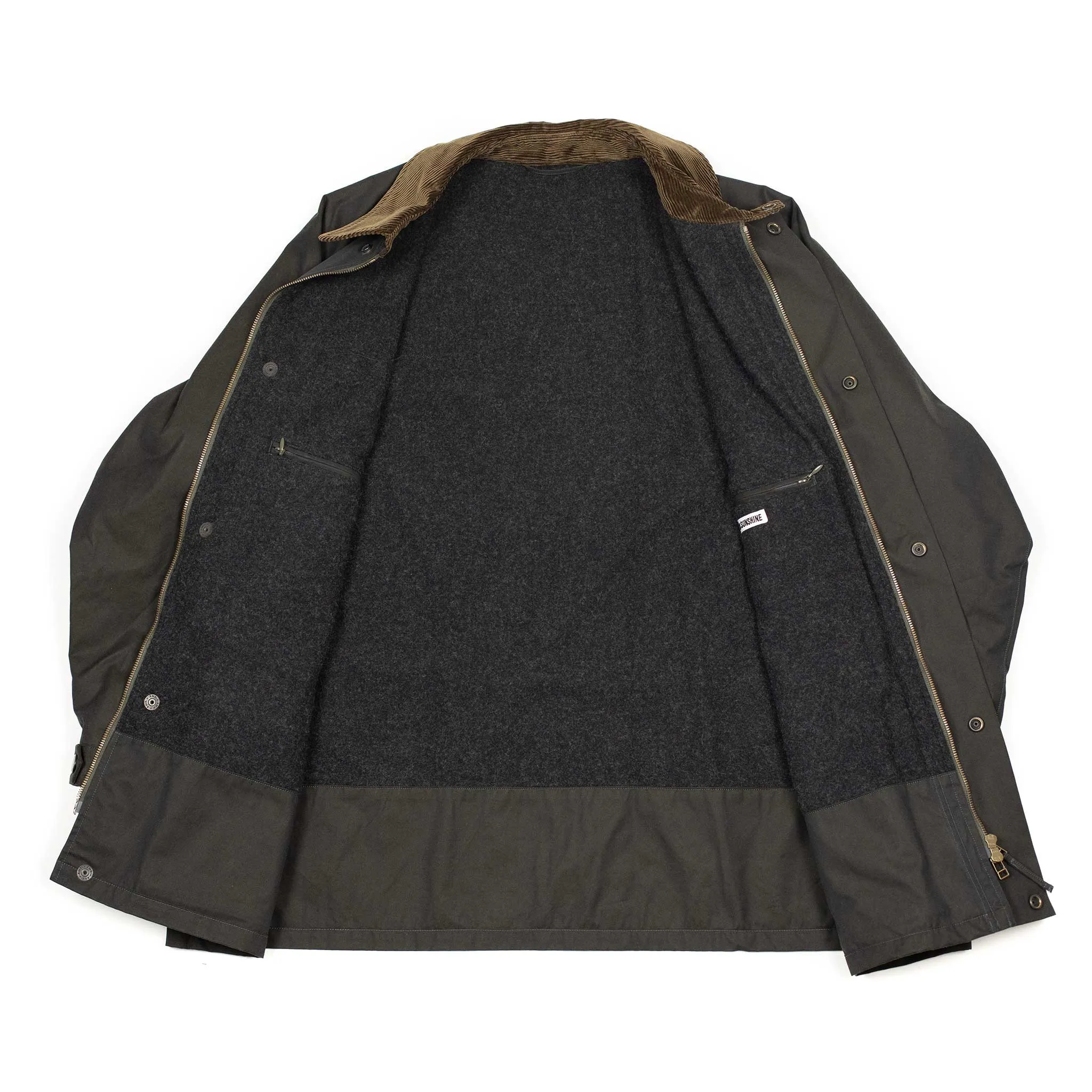 Country jacket in black water repellent cotton gabardine